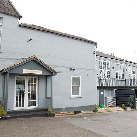 Hampton Court Hotel East Molesey Eksteriør bilde